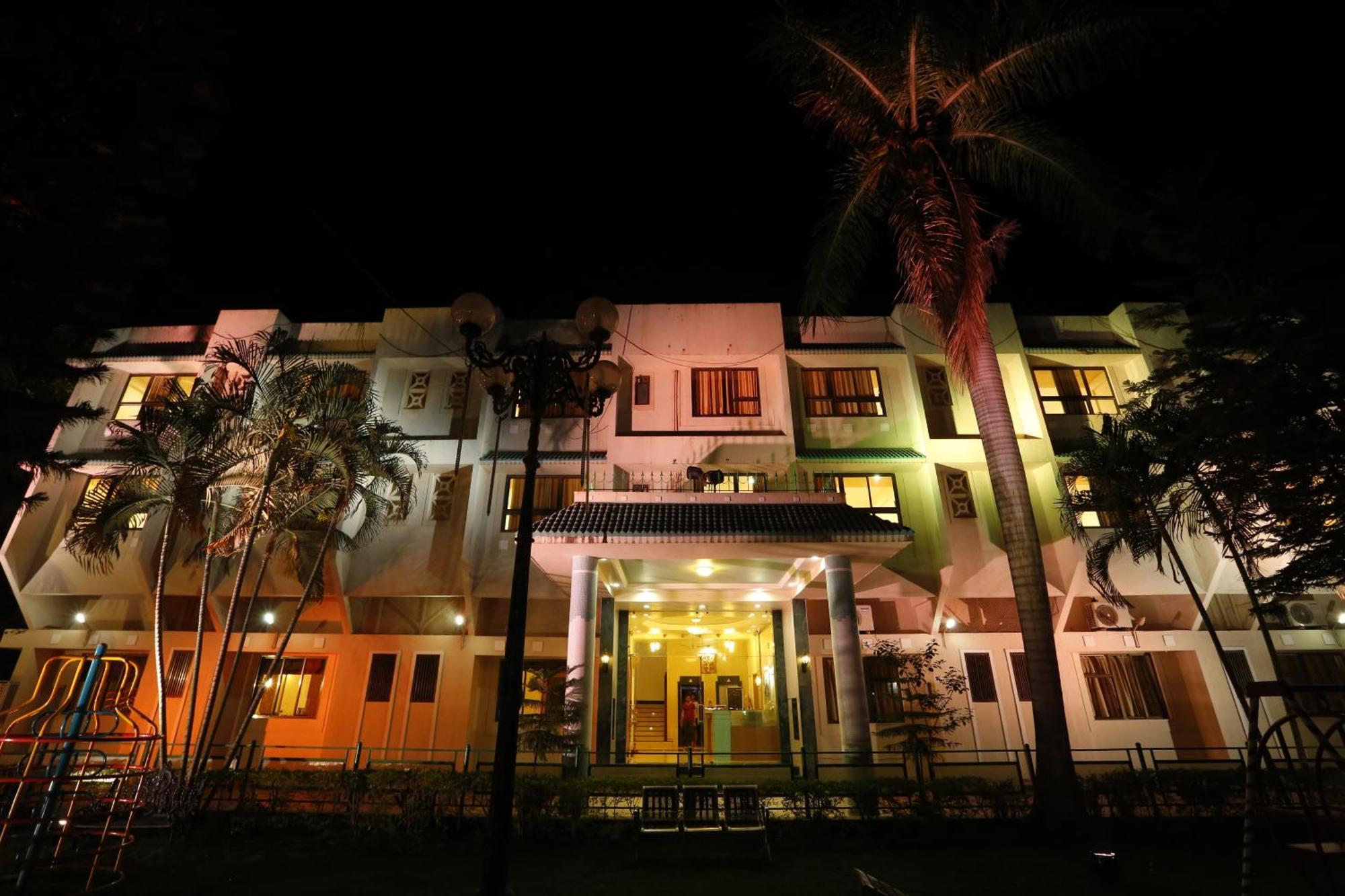 Hotel Ravikiran Alibaug Alibag Exterior photo